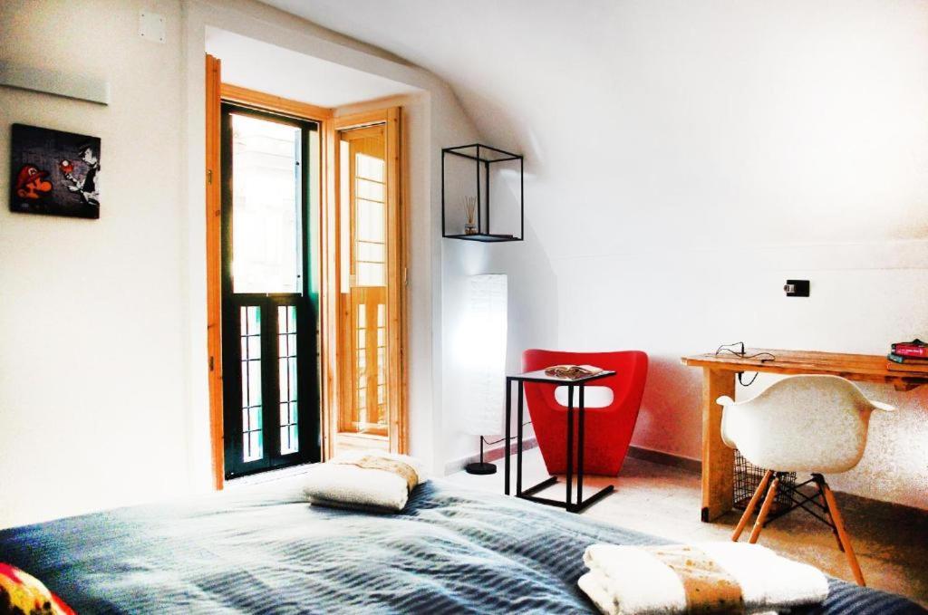 Legnosuites 3 Rooms 3 Bathrooms Group And Family By HouseinНаполи Екстериор снимка